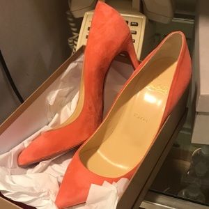 Salmon peach suede christian louboutin